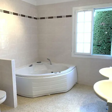 Cap D'antibes Very Close To Beach Of Salis 114a Villa