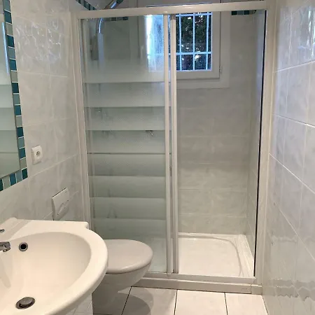 Villa Cap D'antibes Very Close To Beach Of Salis 114a
