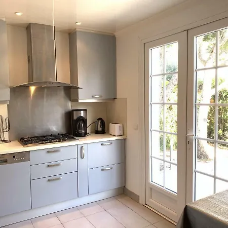 Cap D'antibes Very Close To Beach Of Salis 114a Villa *
